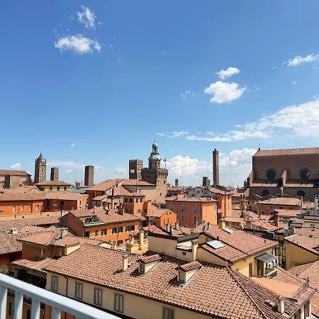 Galileo Luxury Terrace - Panoramic View Апартаменты Болонья