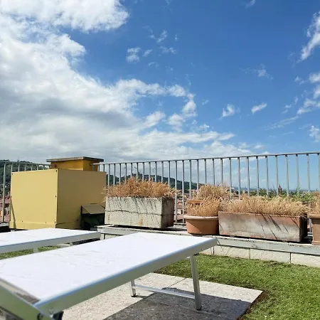 Galileo Luxury Terrace - Panoramic View アパート